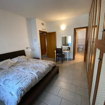 Bed & Breakfast We In Rome Casal Palocco